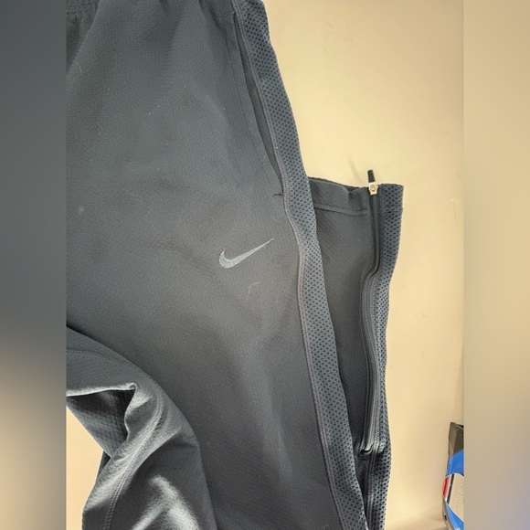 Nike Men's Navy Blue Dri Fit Track Pants Bottom Leg Zipper - Picture 6 of 16